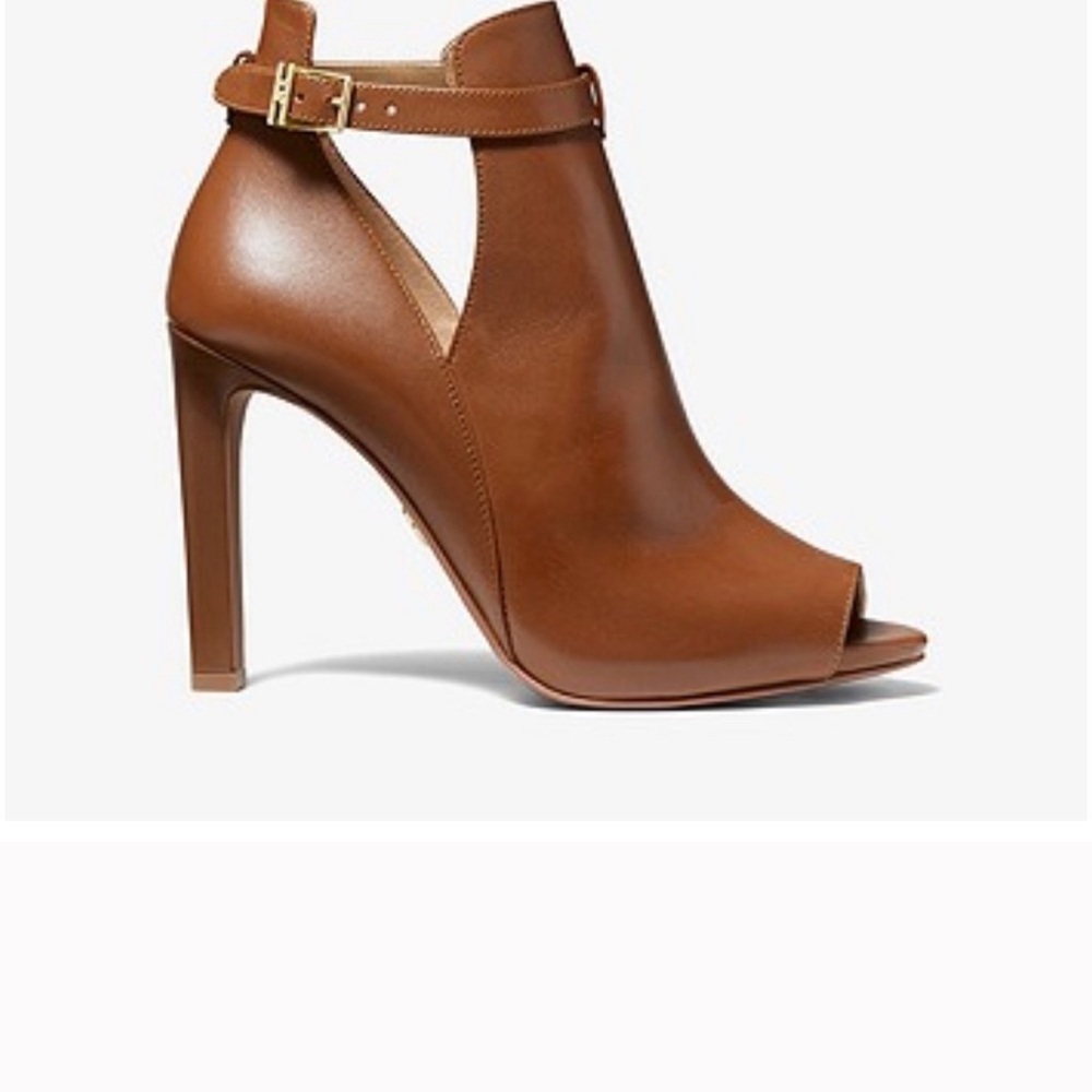 Michael Kors Lawson High-Heel Bucked Open Toe ✨brand new✨ No Box Color Luggage